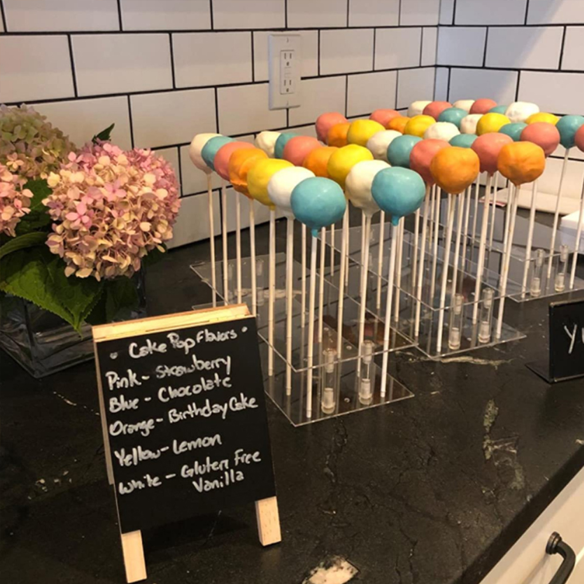 Acrylic Cake Pop Display Stand - đánh giá và giá Pop Display Shelf