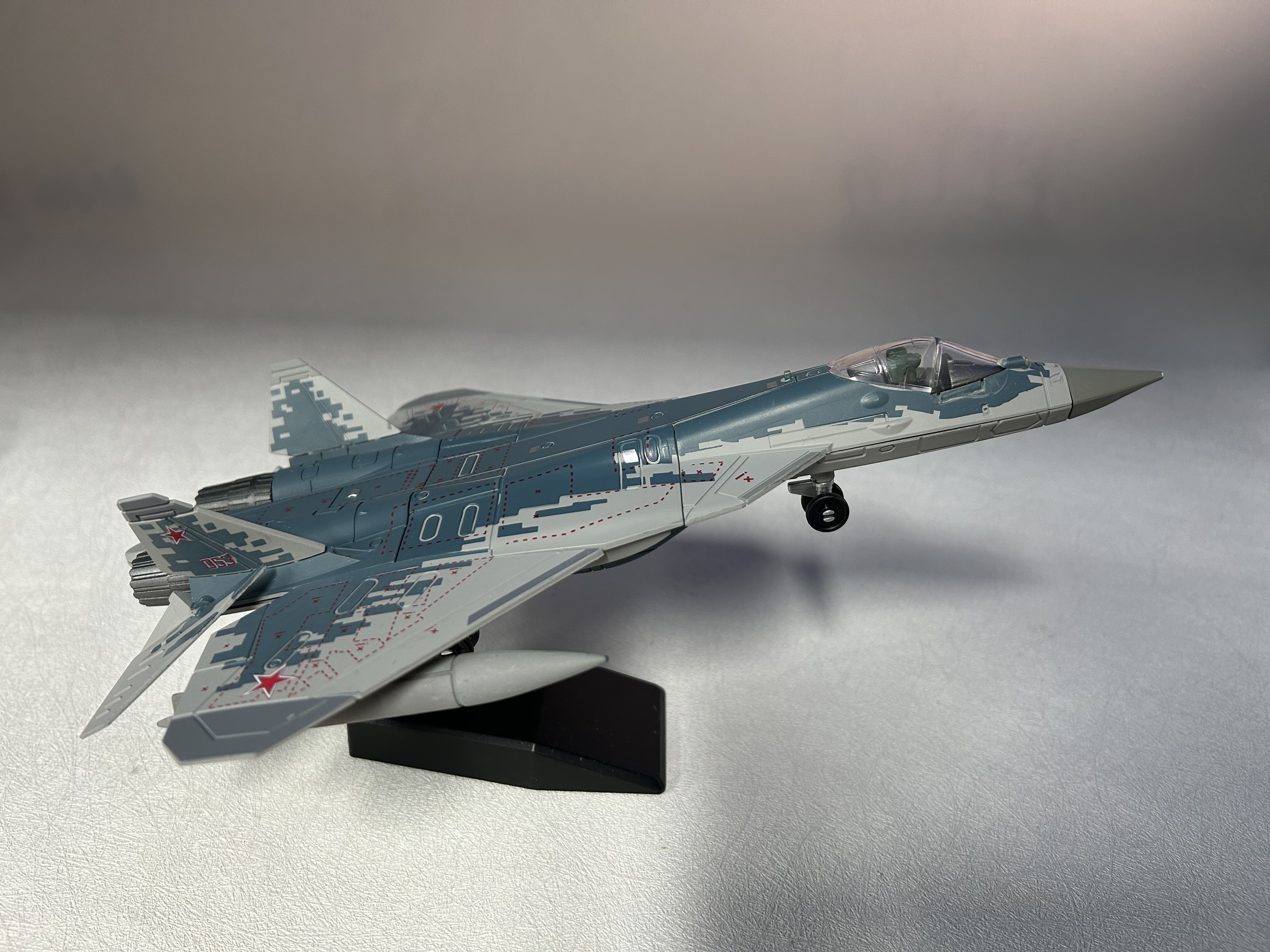 Aircraft Model Toy 1/72 Scale  - đánh giá và giá Model Airplane Plastic